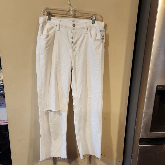 Women's White Jeans hudson Rosie  NWT Size 30 distressed NWT inseam 27 high rise - Picture 1 of 4